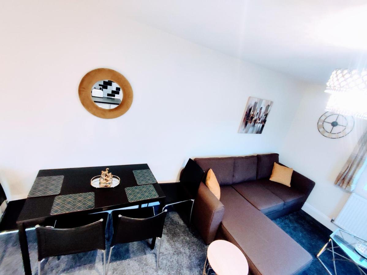 Crystal Suite 2 -Free Private Parking North Shields Dış mekan fotoğraf
