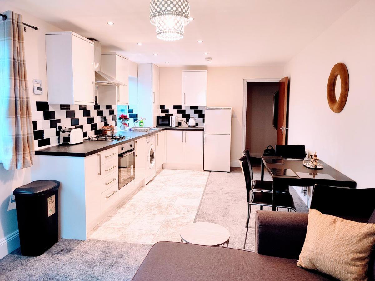 Crystal Suite 2 -Free Private Parking North Shields Dış mekan fotoğraf